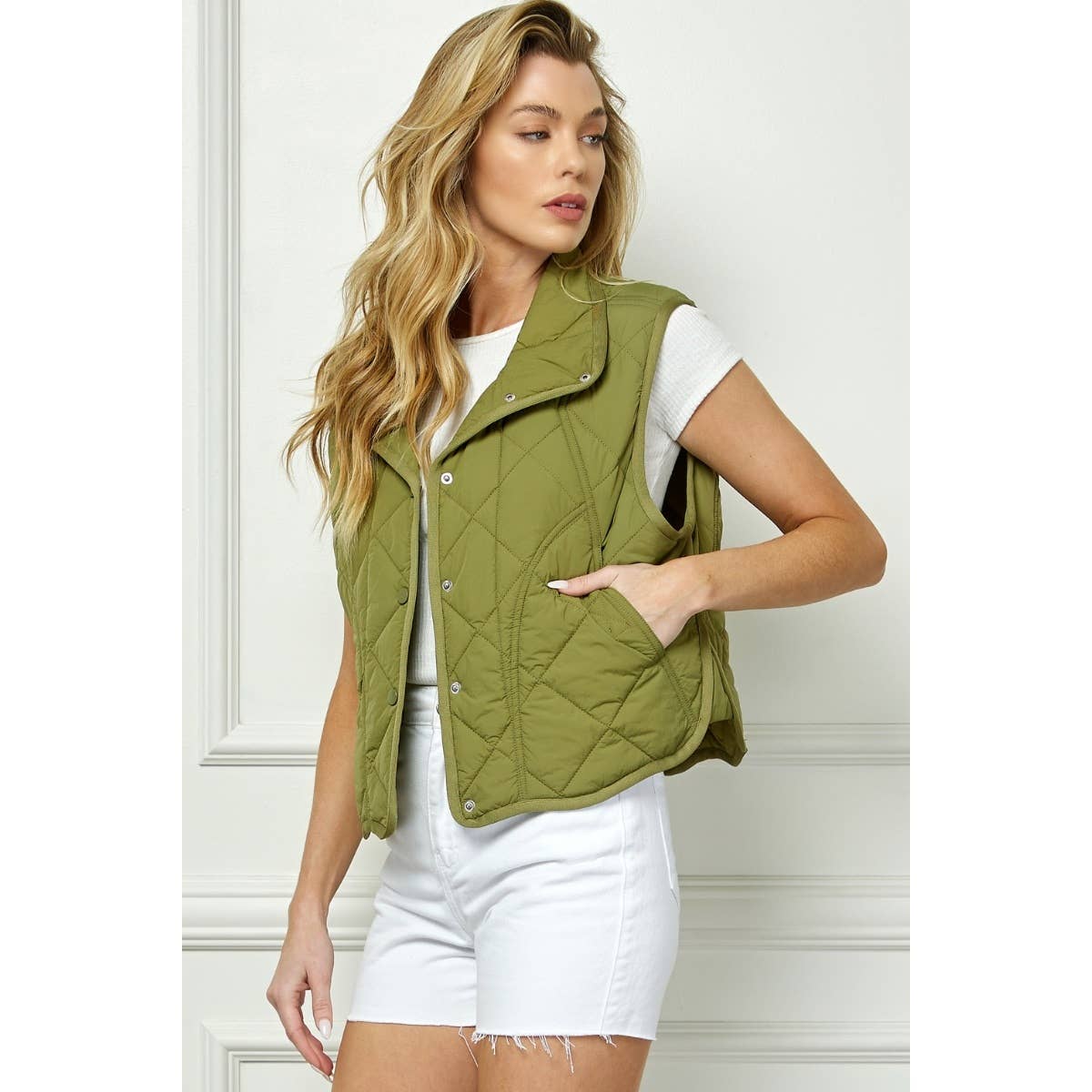 Coral Qulited Collar Vest