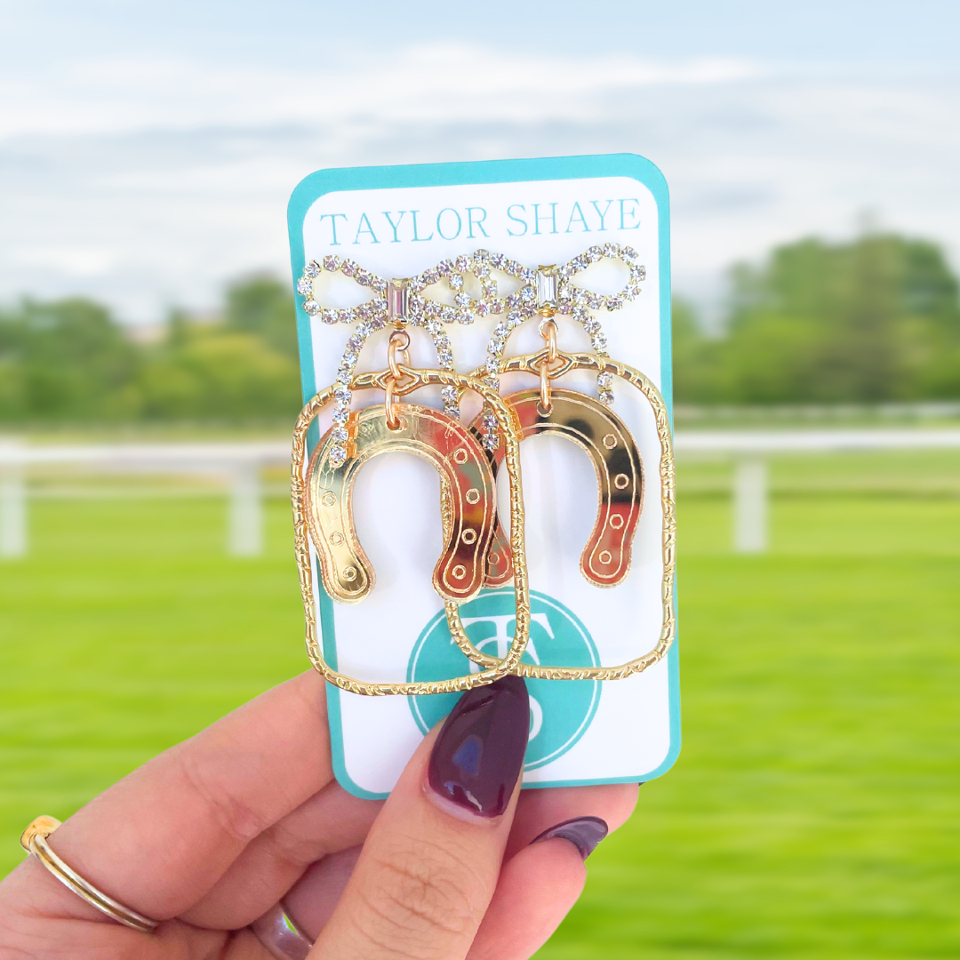 Taylor Shaye Derby Golden Horseshoe Hoops