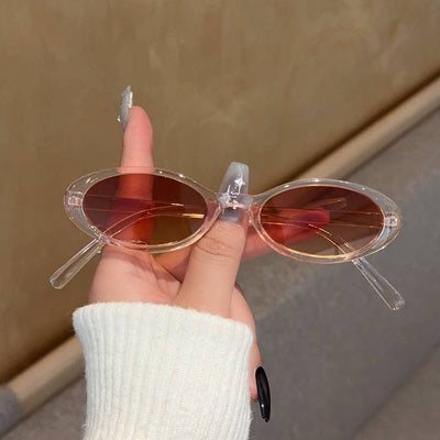 Retro Oval Cat-Eye Sunglasses: Black