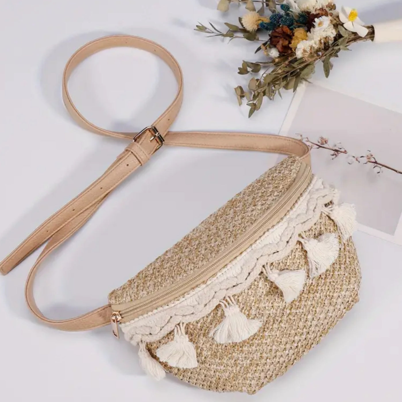 Straw Woven Tassel Bag