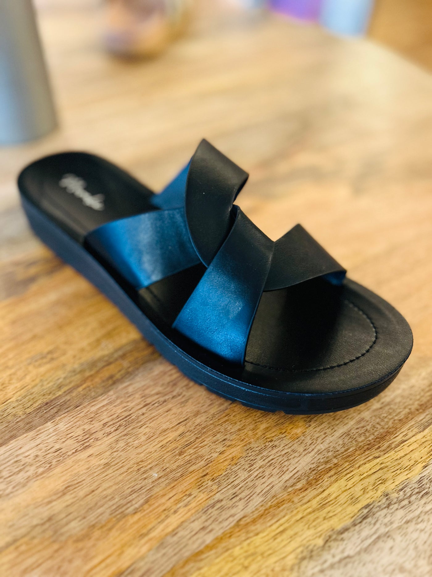 Vera Black Sandal