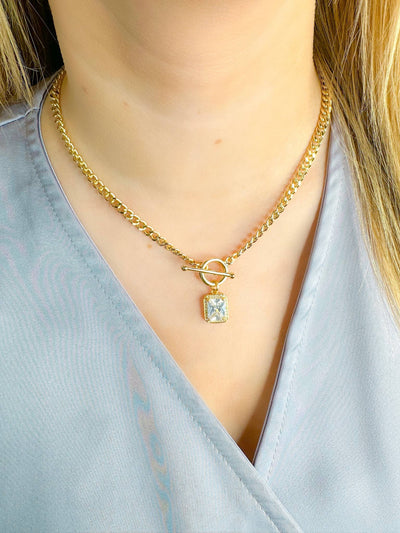 Taylor Shaye Glam Toggle Necklace