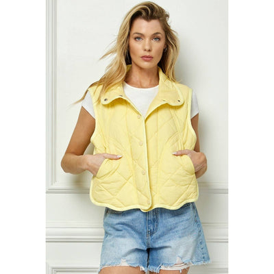Coral Qulited Collar Vest