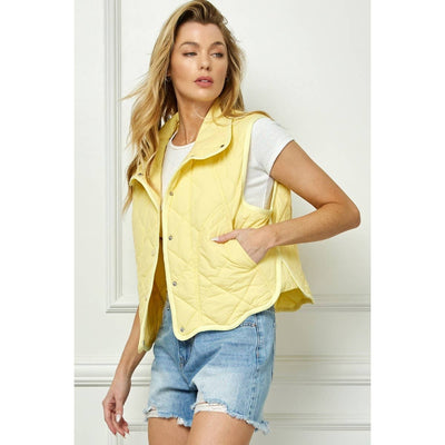 Coral Qulited Collar Vest